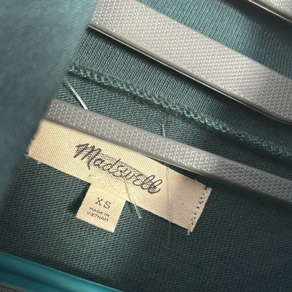 NWOT Madewell green lane Button-Sleeve Turtleneck Top size XS - Picture 7 of 8